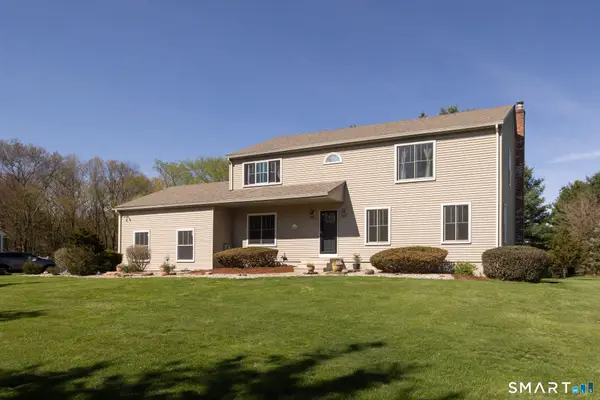 5 Pondside Place, Cheshire, CT 06410