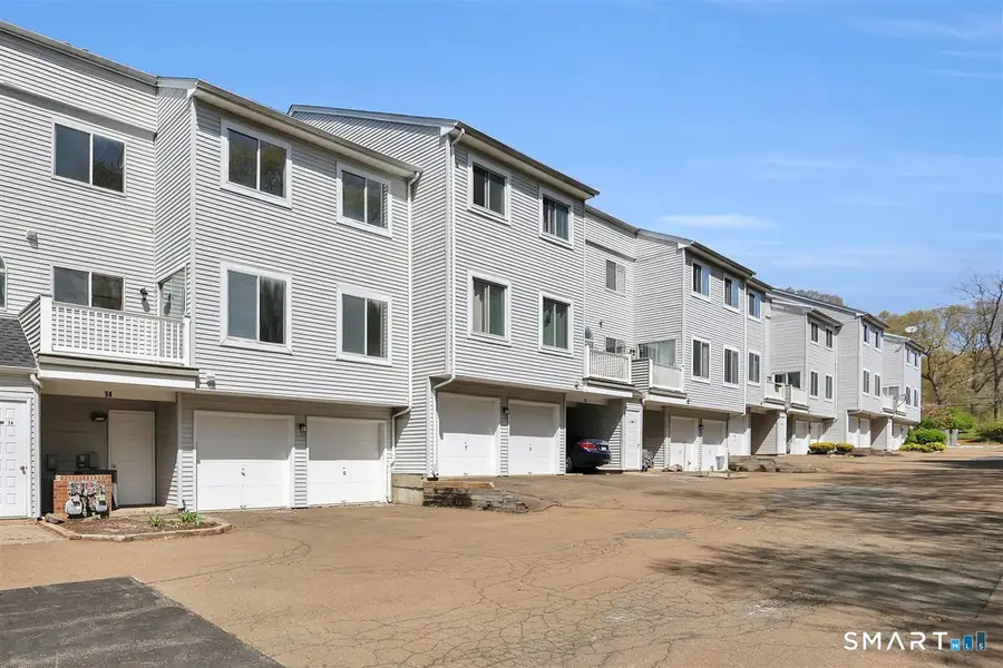 14 Staffordshire Common Drive #14, Wallingford, CT 06492 - #2