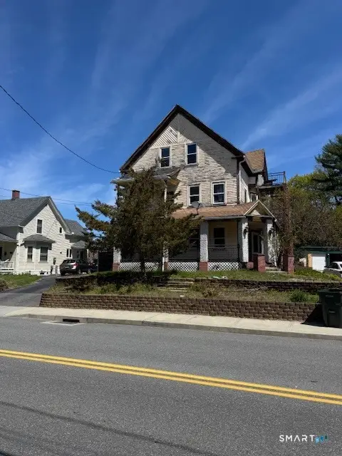 137-139 Woodstock Avenue, Putnam, CT 06260 - #1