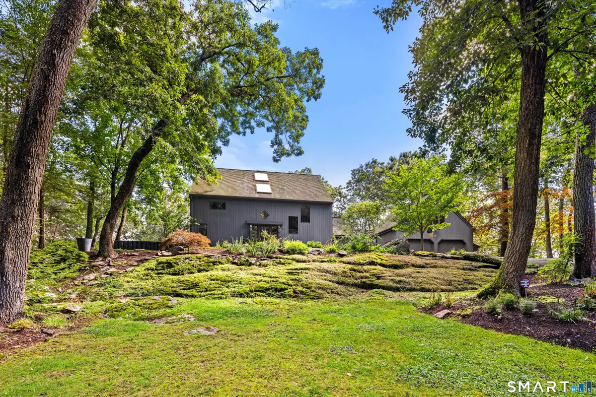 129 Davis Hill Road, Weston, CT 06883 - #1