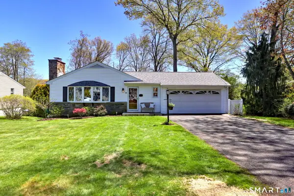 26 Craig Lane, Trumbull, CT 06611