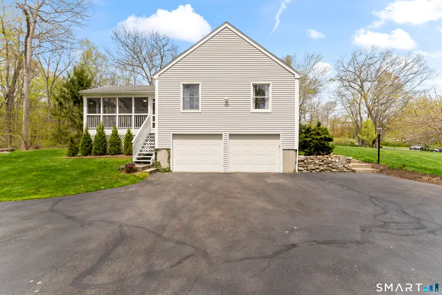 45 Michael Lane, Naugatuck, CT 06770 - #3