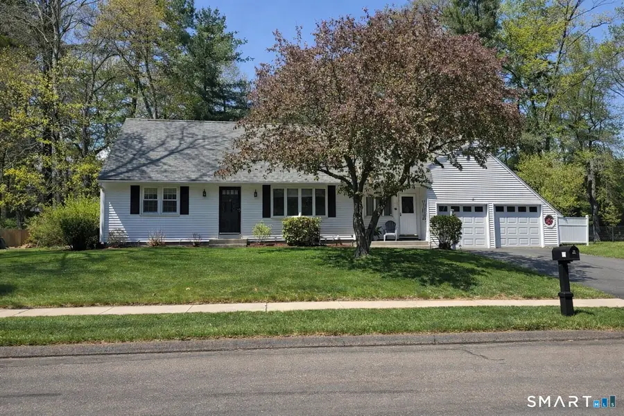 11 Hemlock Drive, Enfield, CT 06082 - #2