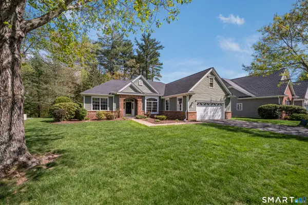 45 Worthington Drive, Farmington, CT 06032