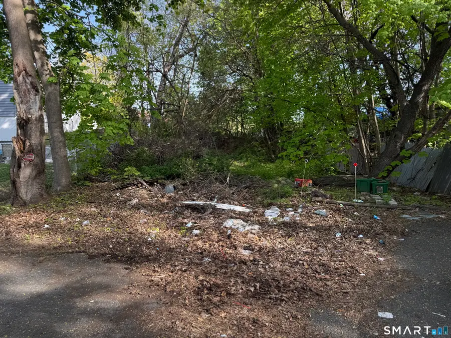 34 Grenelle Street, Bridgeport, CT 06606 - #3