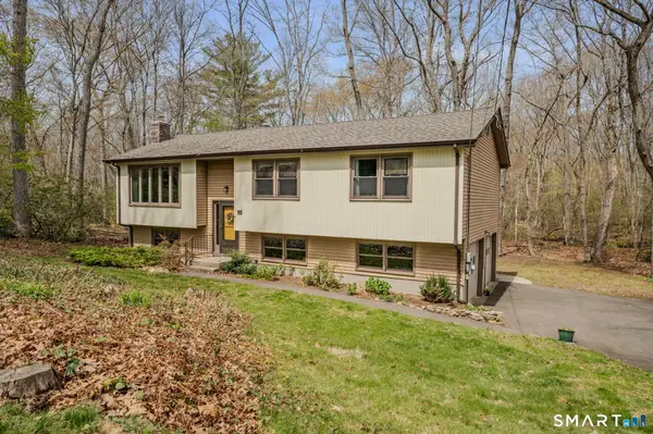 14 Latimer Drive, East Lyme, CT 06333