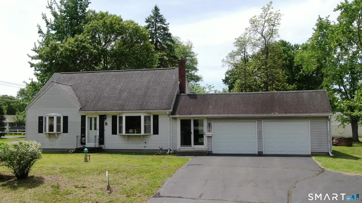 5 Pershing Road, Windsor Locks, CT 06096 - #1