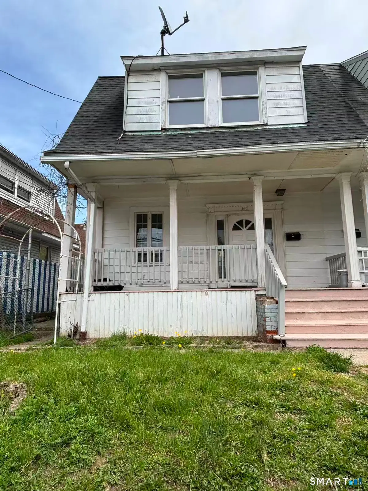 366 Dover Street, Bridgeport, CT 06610 - #1