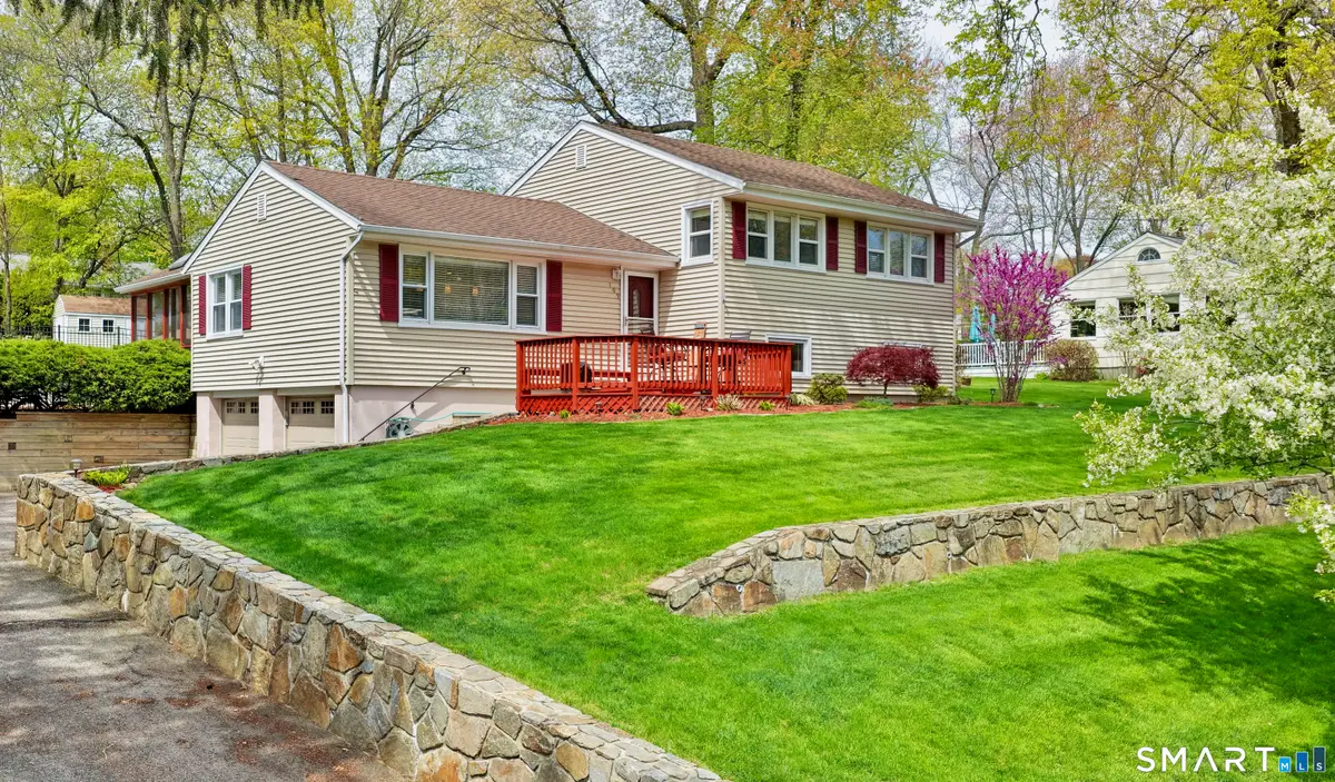 109 Sterling Road, Trumbull, CT 06611 - #1