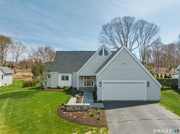 83 Old North Road, Stonington, CT 06355