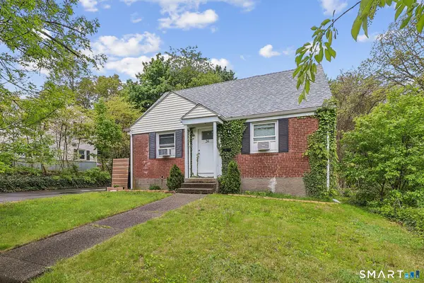 26 Farnsworth Street, Hamden, CT 06517