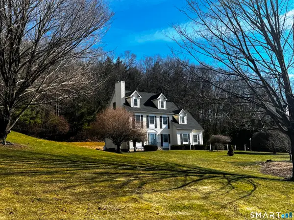 9 Candlewood Lane, Granby, CT 06035