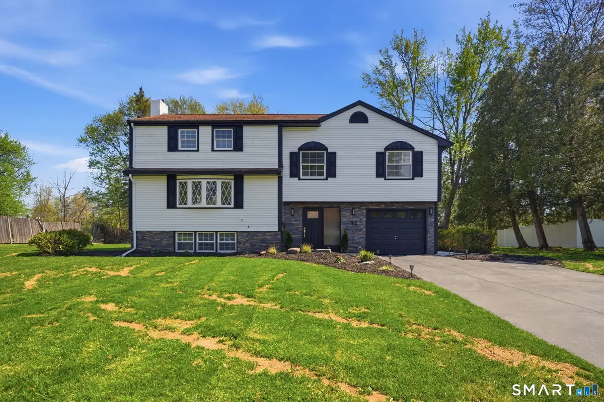 32 Brentwood Drive, Bloomfield, CT 06002 - #1