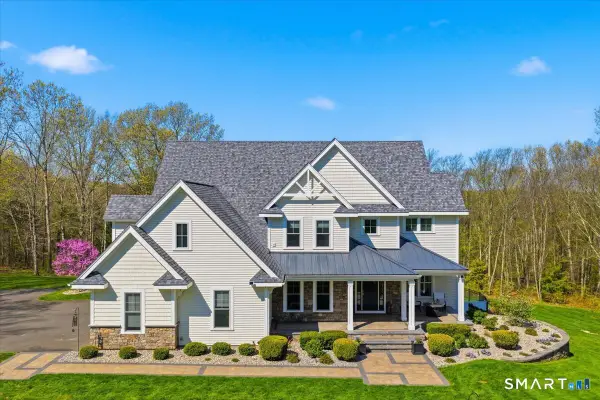 24 and 26 Salmon Run, East Hampton, CT 06424