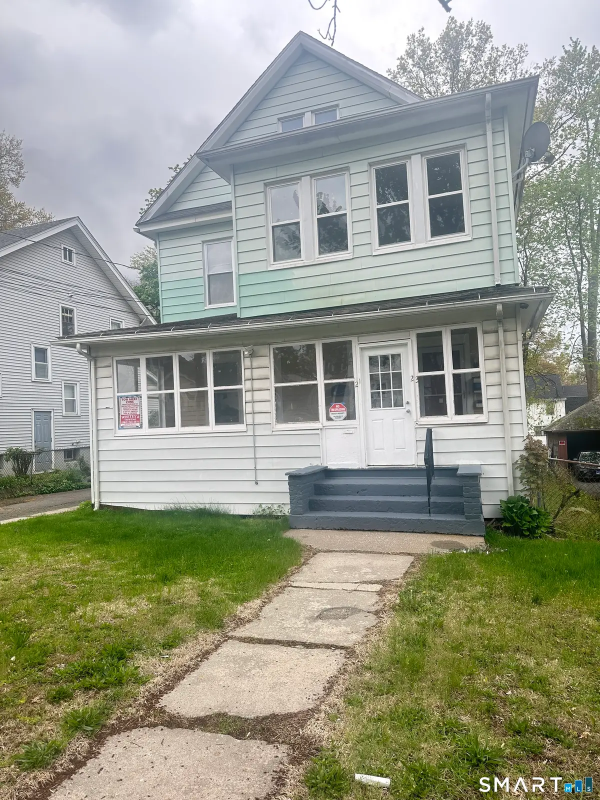21-23 Sharon Street, Hartford, CT 06112 - #1