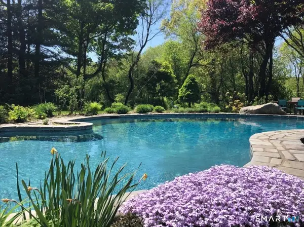 12 Mauweehoo Hill, Sherman, CT 06784