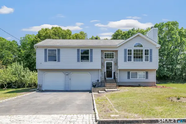 52 Brittany Lane, Naugatuck, CT 06770