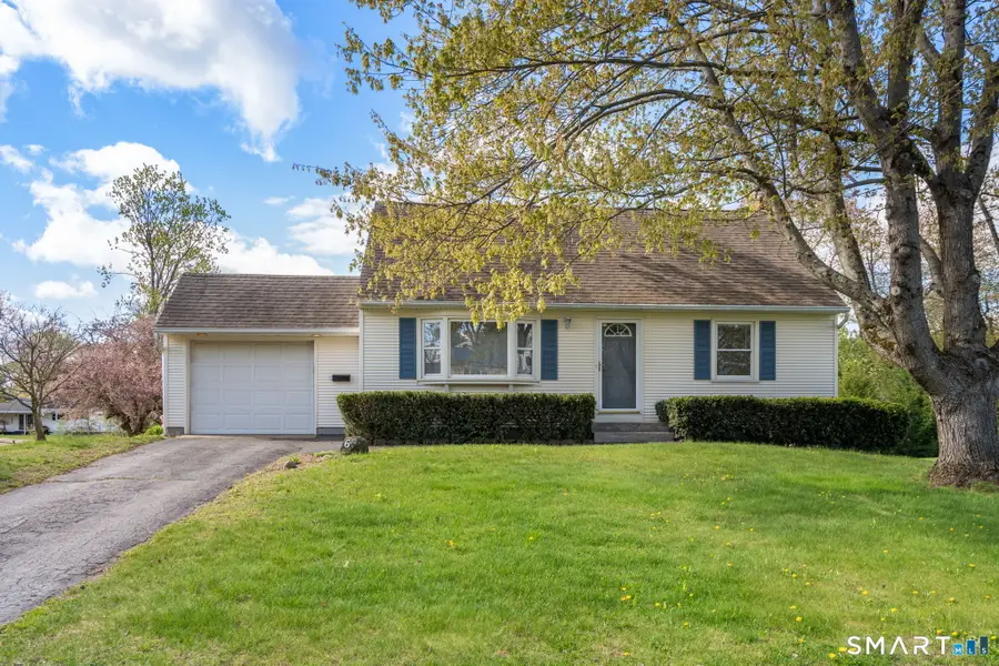 6 Roberts Road, Enfield, CT 06082 - #2