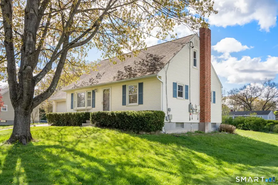 6 Roberts Road, Enfield, CT 06082 - #3
