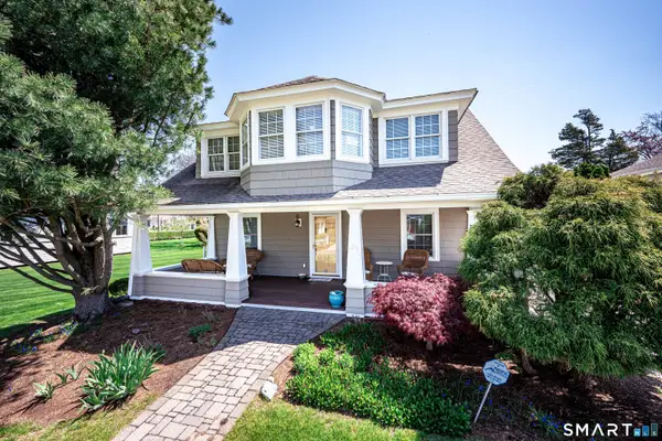 21 Chapel Drive, Branford, CT 06405