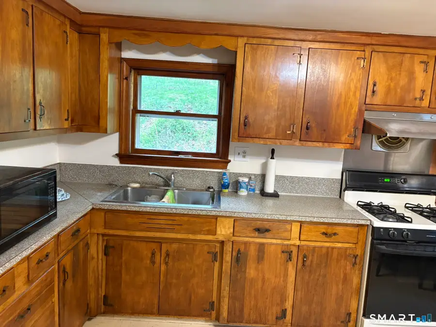 20 Whitaker Avenue, Norwich, CT 06360 - #3