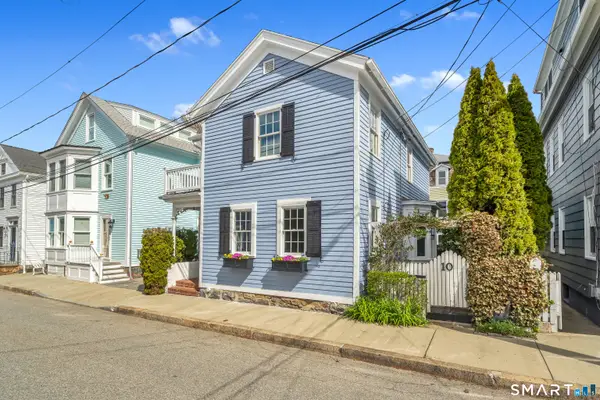 10 Trumbull Street, Stonington, CT 06378