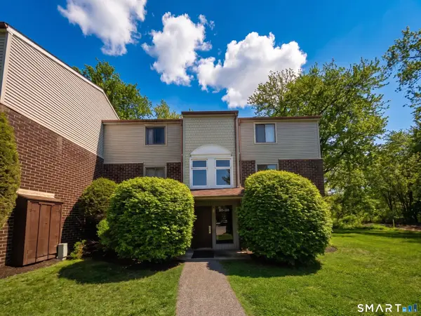 7 Padanaram Road #257, Danbury, CT 06811