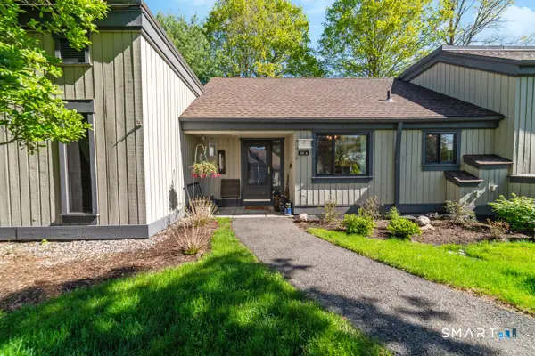 916 Heritage Village #A, Southbury, CT 06488