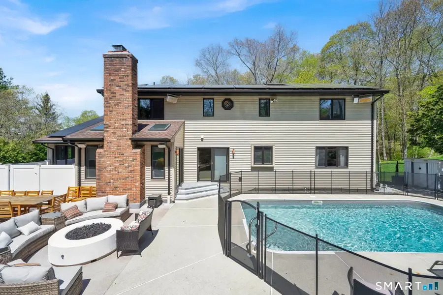 26 Hampton Drive, Manchester, CT 06040 - #3