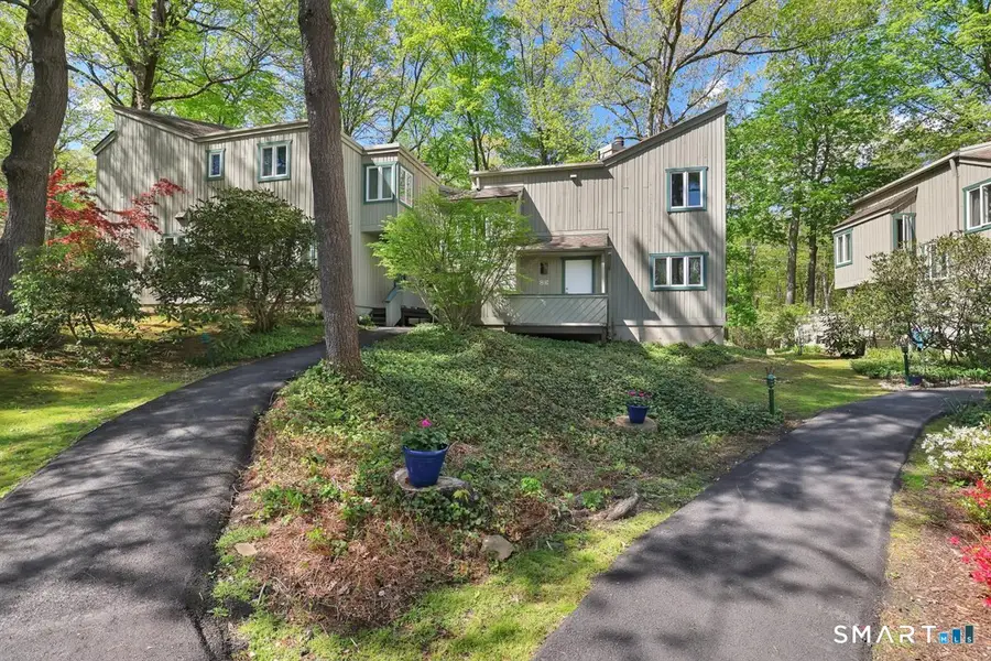 8 Lyle Court #G, Farmington, CT 06032 - #2