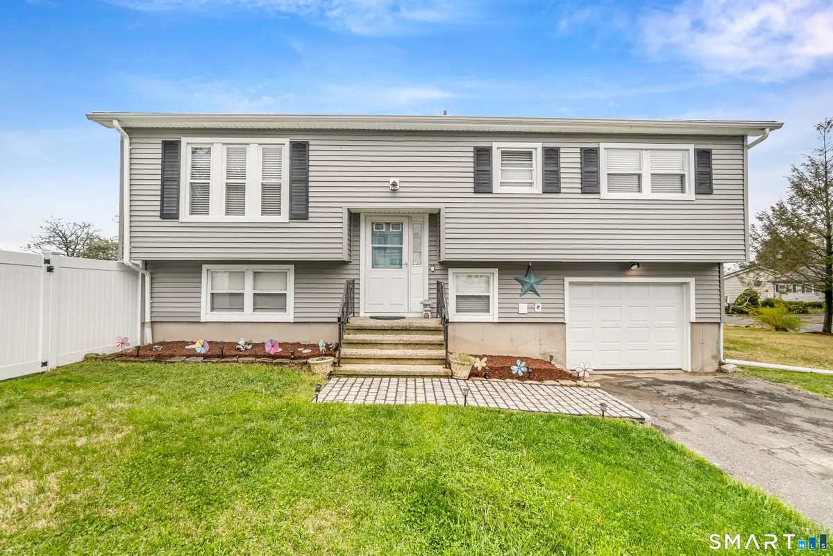 3 Cardinal Lane, Naugatuck, CT 06770 - #1