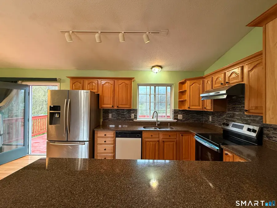 26 Tourtellotte Road, Putnam, CT 06260 - #3
