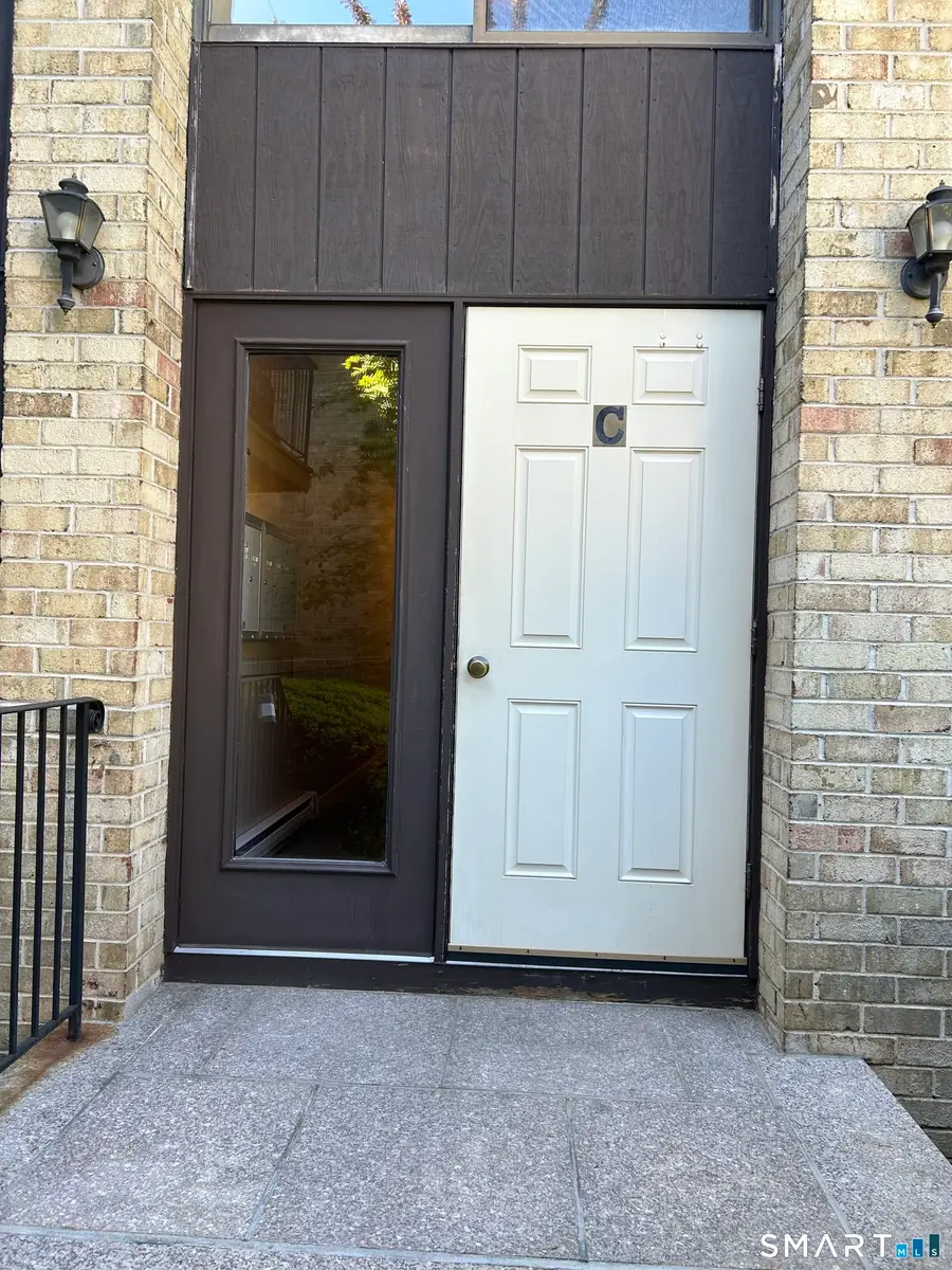 85 Riverside Avenue #C5, Stamford, CT 06905 - #2