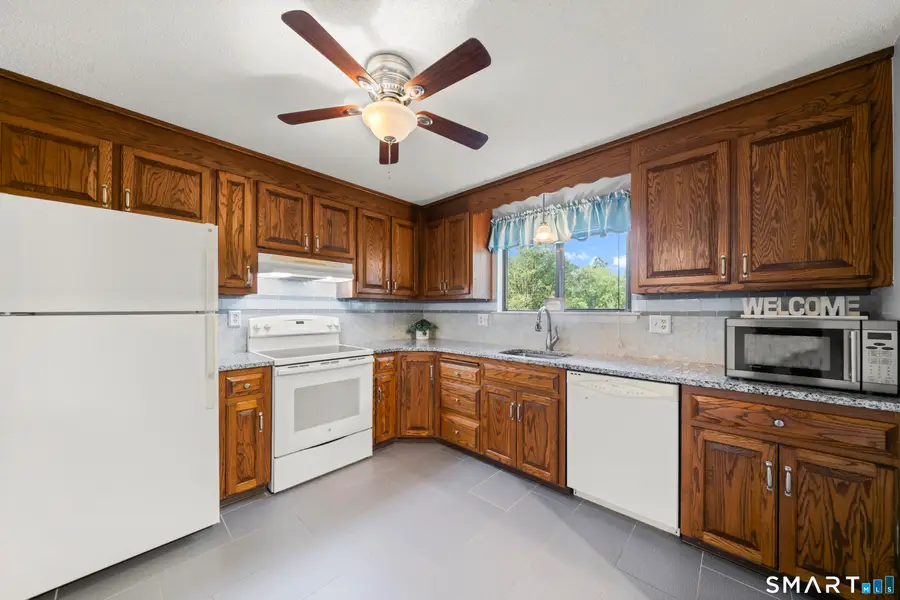 14 Wynwood Drive #14, Enfield, CT 06082 - #3