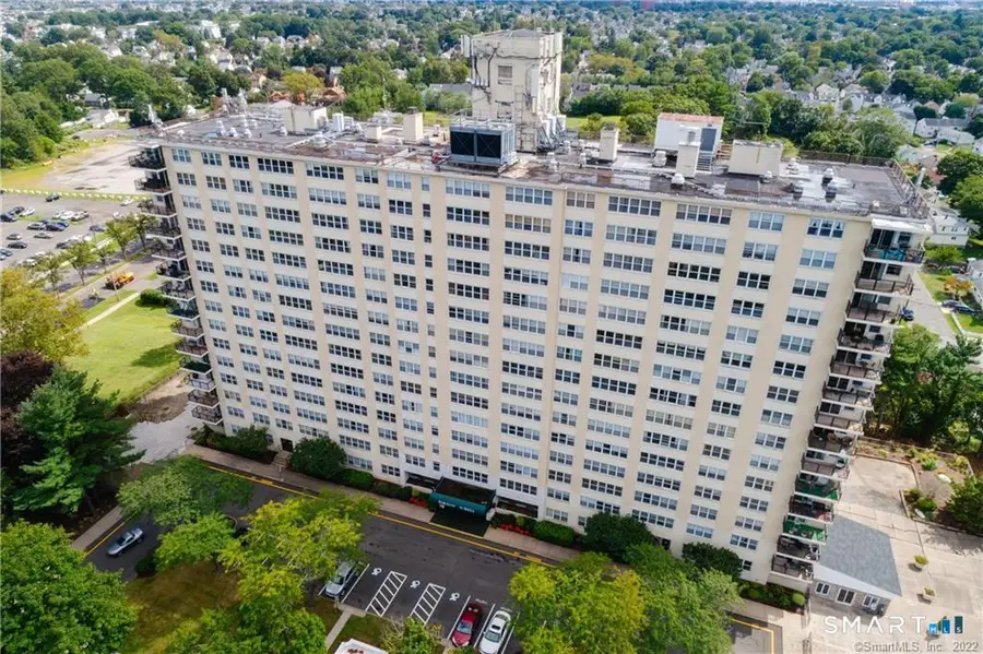 2625 Park Avenue #PHD, Bridgeport, CT 06604 - #3