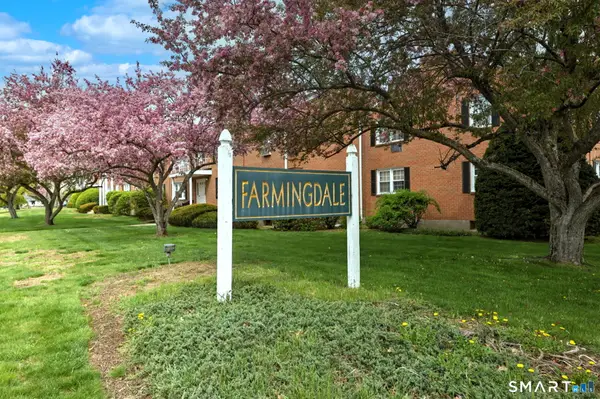 14 Greenbriar Drive #F, Farmington, CT 06032