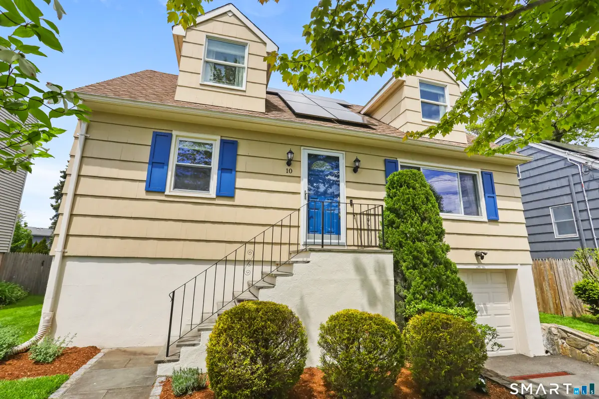 10 Leann Drive, Norwalk, CT 06851 - #1