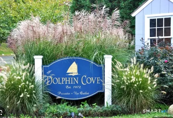 2 Joshua Slocum Dock, Stamford, CT 06902