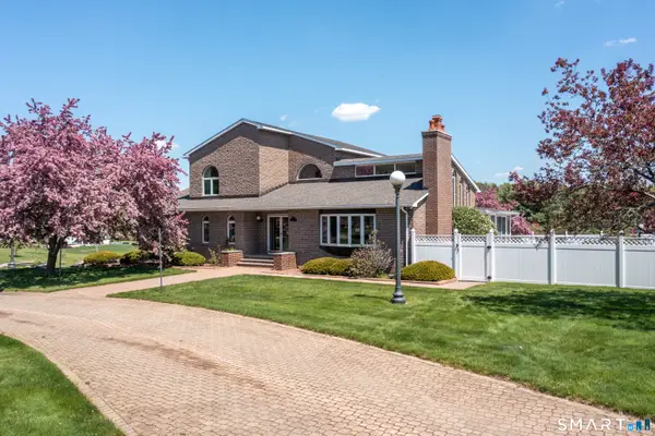 524 Wauregan Road, Brooklyn, CT 06234