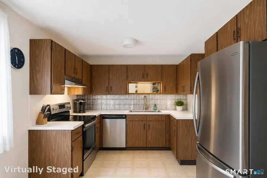 14 Heritage Circle #B, Southbury, CT 06488 - #2