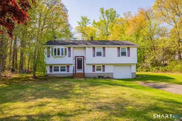 15 Beechcrest Drive, East Hampton, CT 06424