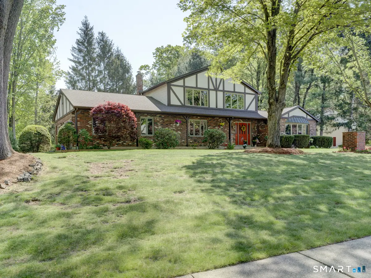 350 Brooke Meadow Road, Berlin, CT 06037 - #1