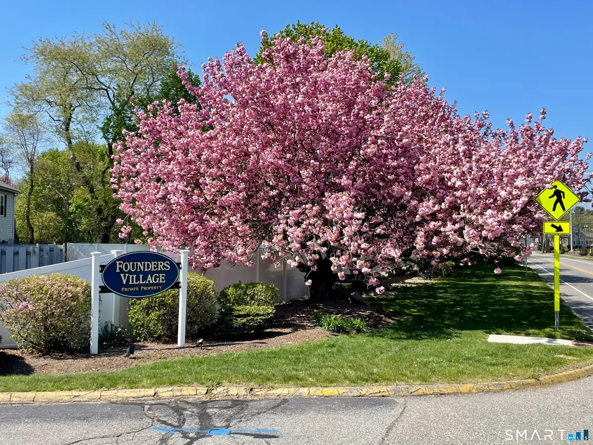 56 Founders Village #56, Clinton, CT 06413 - #1