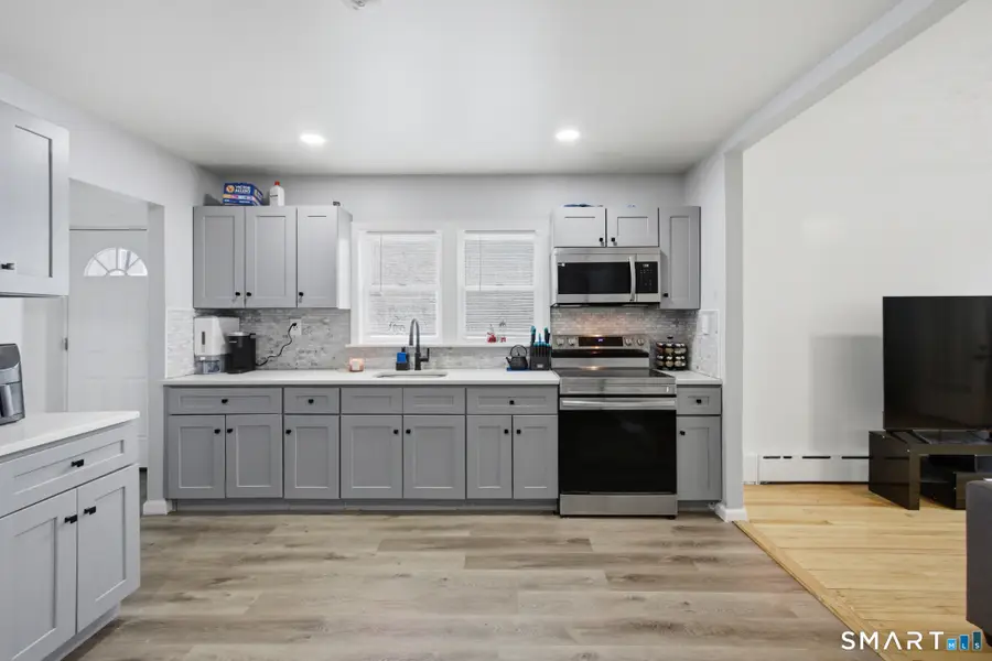 590 North Walnut Street, Waterbury, CT 06704 - #2
