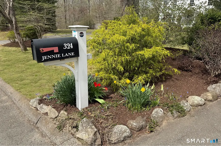 324 Jennie Lane, Fairfield, CT 06824 - #2