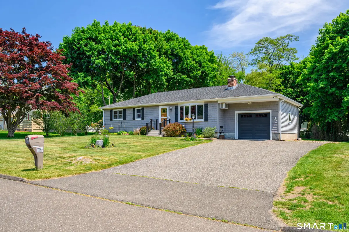 13 Valley Stream Drive, Danbury, CT 06811 - #1
