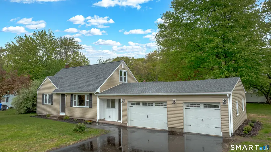 4 Lox Lane, Enfield, CT 06082 - #2