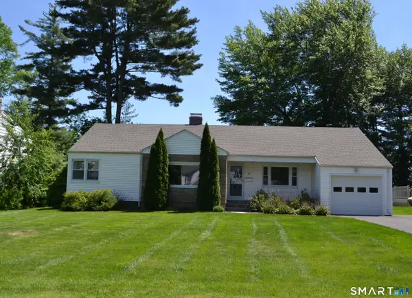 99 Iroquois Road, West Hartford, CT 06117