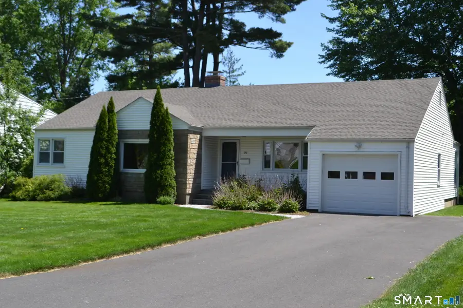 99 Iroquois Road, West Hartford, CT 06117 - #2