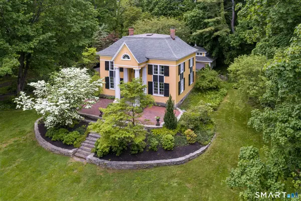 30 Meeting House Lane, Madison, CT 06443